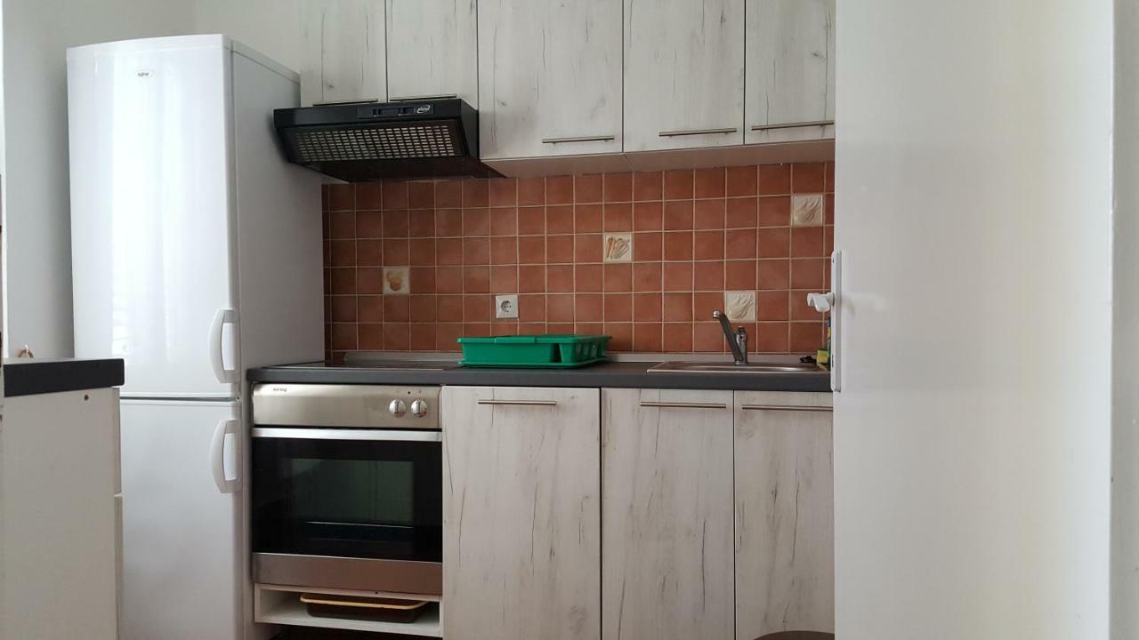 Apartment Viktor Sali Eksteriør billede